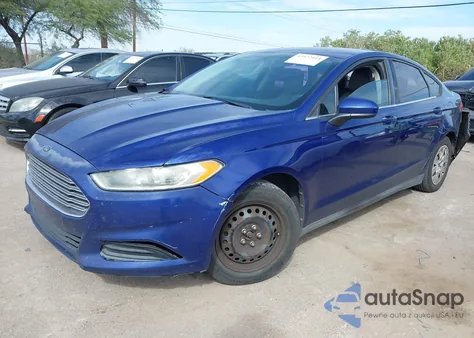 2013 Ford Fusion S из США, поврежденный, VIN 3FA6P0G76DR216066